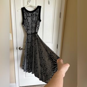 Black & White polkadot, sleeveless (6) Gores Flare swing Retro midi dress. 2X